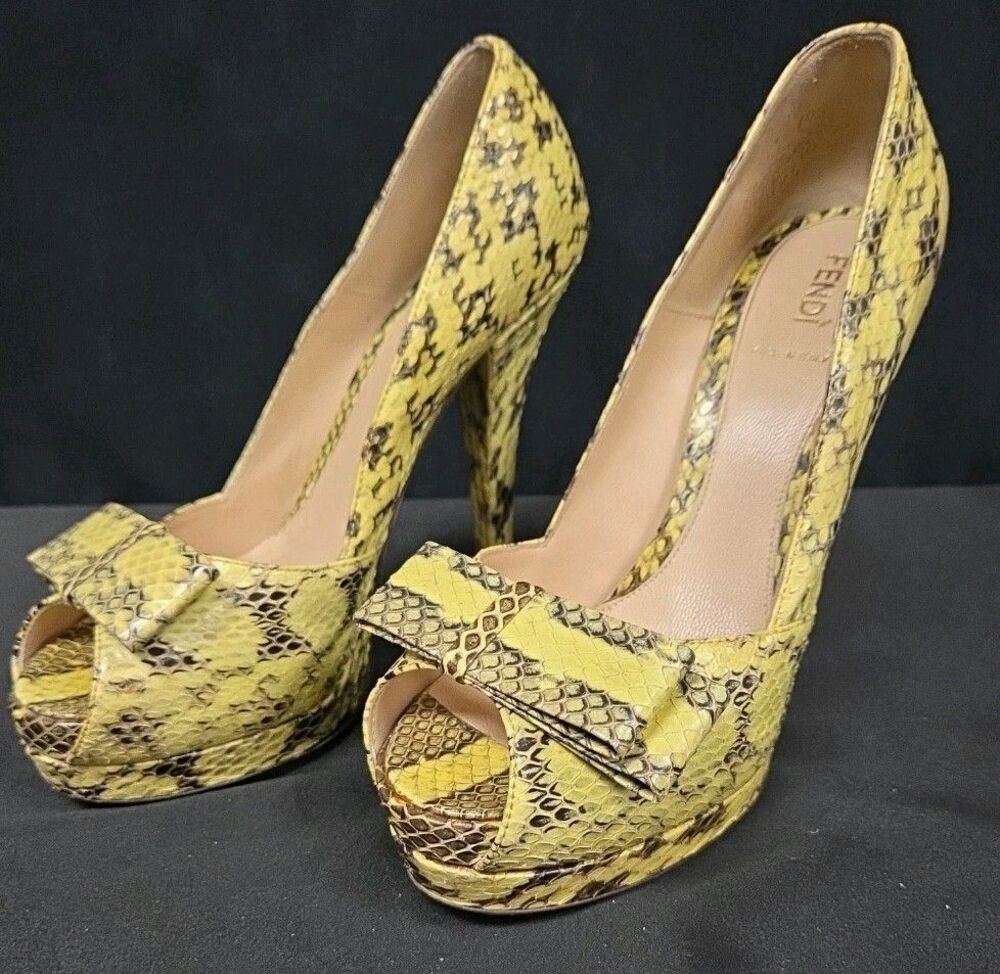 FENDI Stiletto Heels Yellow Black Snakeskin Size EU 38.5 US 7 Peep Toe Bow Shoes